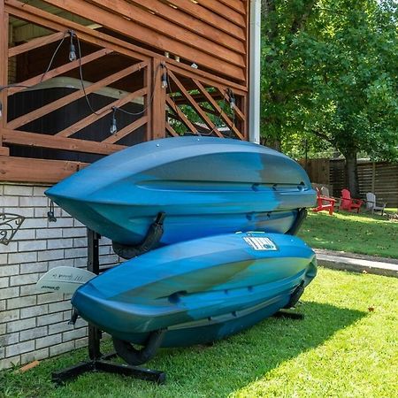 Steps To The Lake, Game Room & More! Sleeps 9 Lake Hamilton Exterior photo