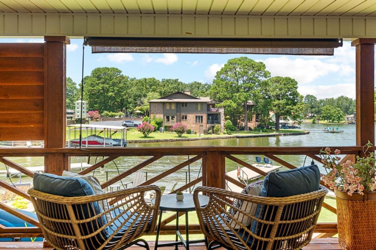 Steps To The Lake, Game Room & More! Sleeps 9 Lake Hamilton Exterior photo