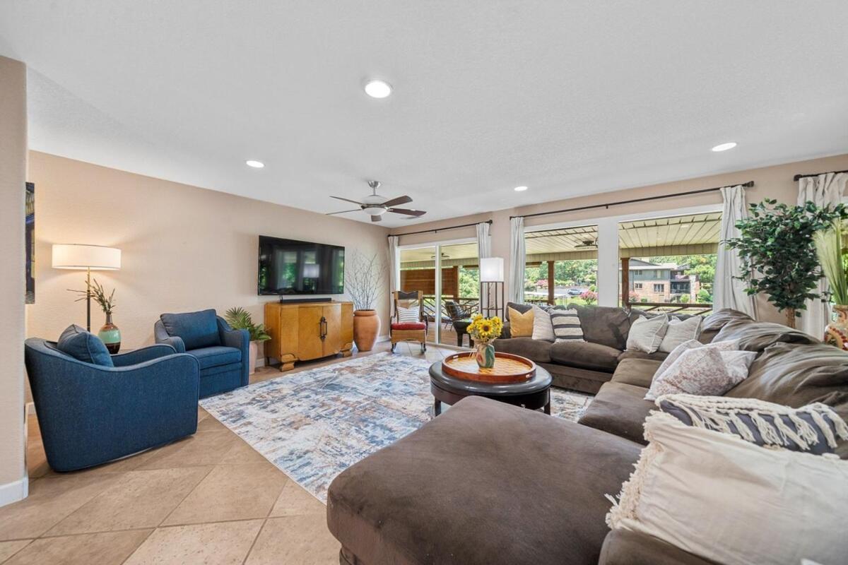 Steps To The Lake, Game Room & More! Sleeps 9 Lake Hamilton Exterior photo